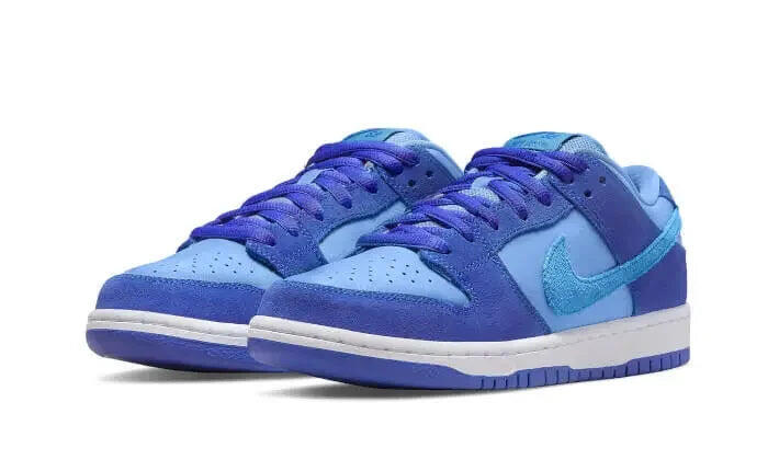 Nike SB Dunk Low Blue Raspberry 2/3