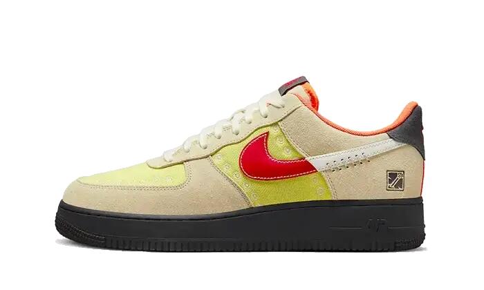 NIKE picture