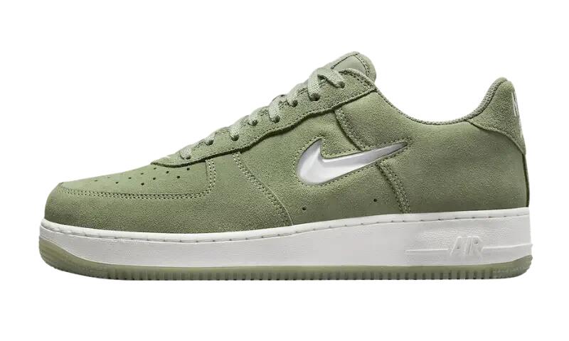 NIKE picture