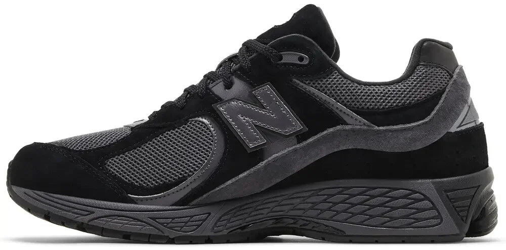 New Balance 2002R Black Dark Grey 2/5