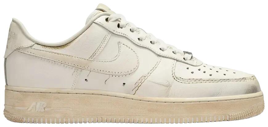 NIKE picture