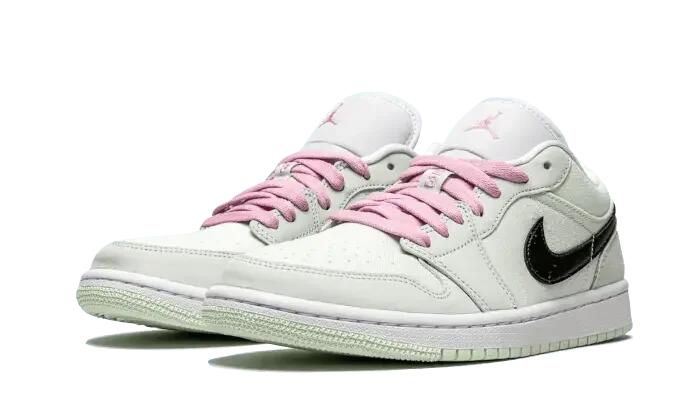 Air Jordan 1 Low Barely Green 2/4