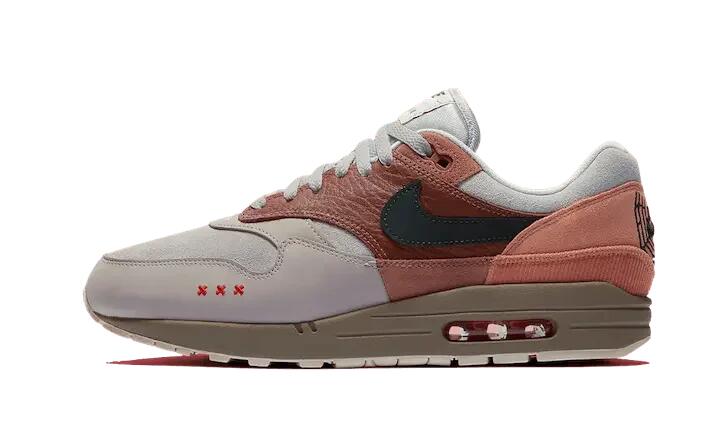 NIKE picture
