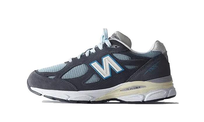 NEW BALANCE picture