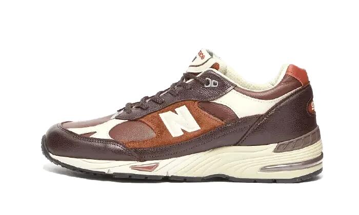 NEW BALANCE picture