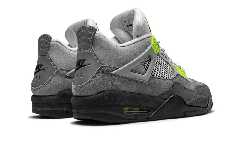 Jordan 4 Retro SE 95 Neon 3/4
