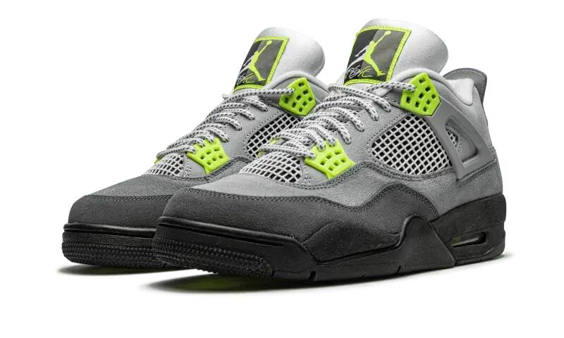 Jordan 4 Retro SE 95 Neon 2/4