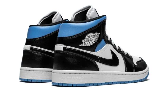 Air Jordan 1 Mid University Black White (W) 3/4