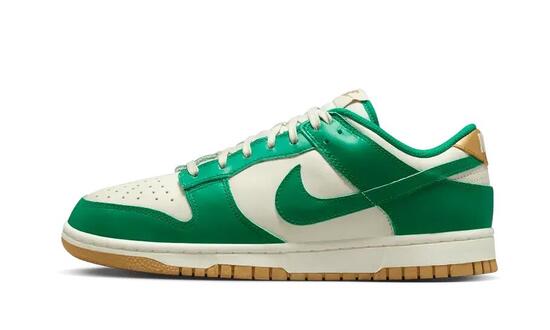 Nike Dunk Low Malachite University Gold (W)
