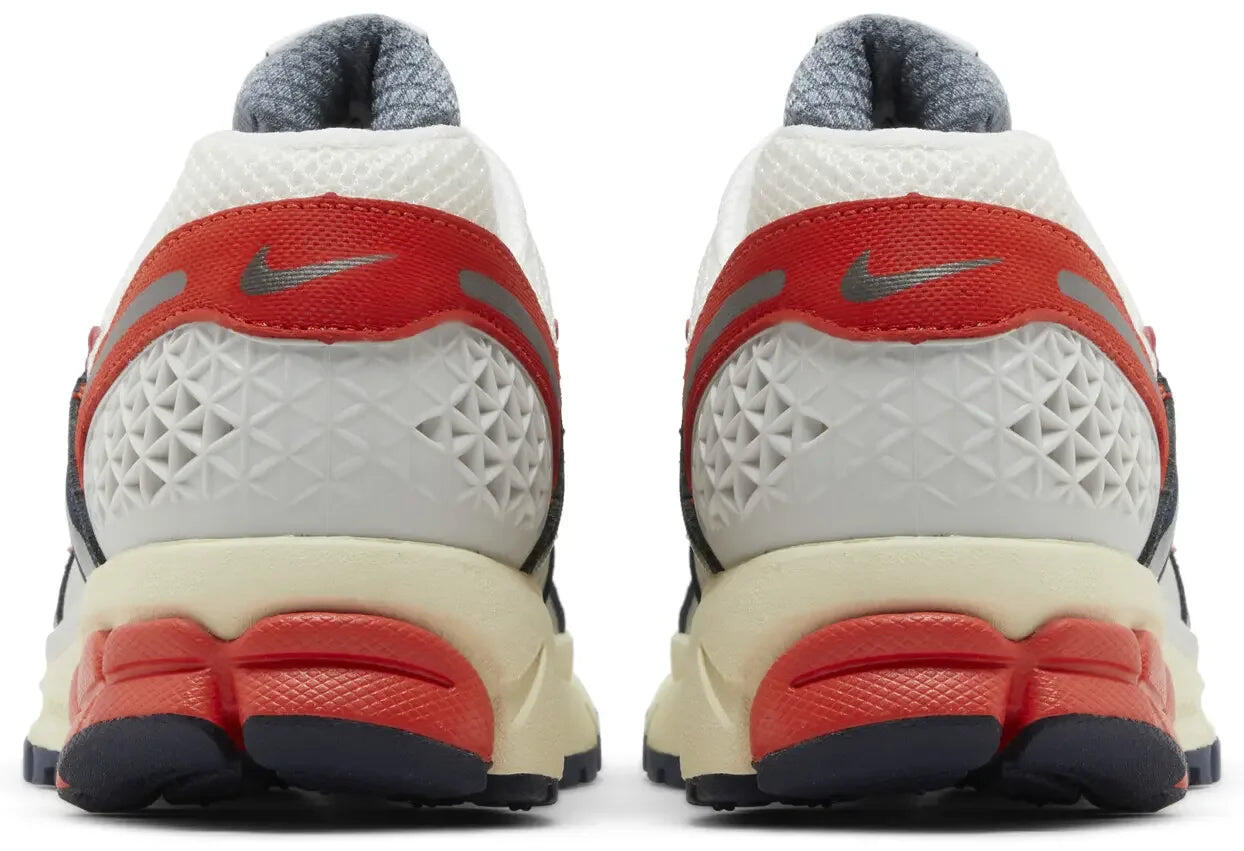 Nike Zoom Vomero 5 USA 4/5
