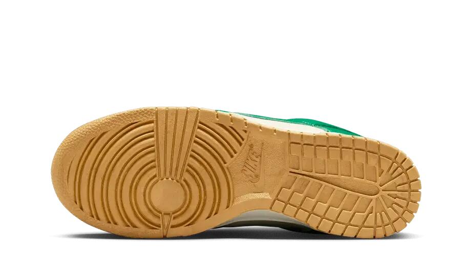 Nike Dunk Low Malachite University Gold (W) 3/3