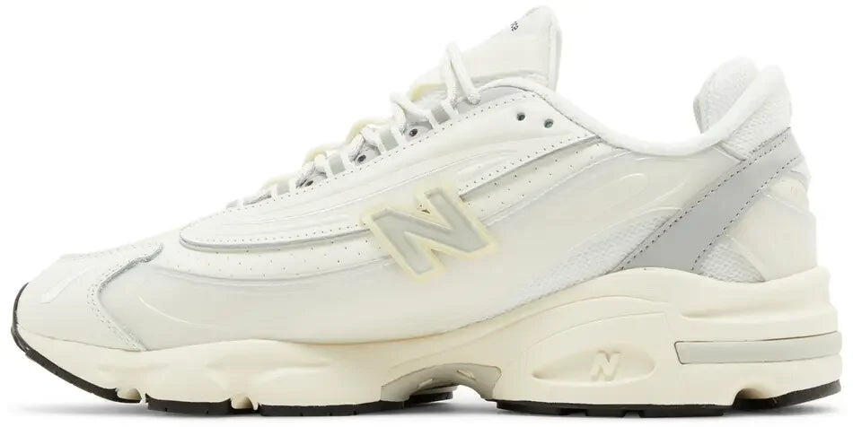 New Balance 1000 Aime Leon Dore White 2/5