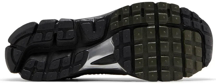 Nike Zoom Vomero 5 Black Sequoia 3/5