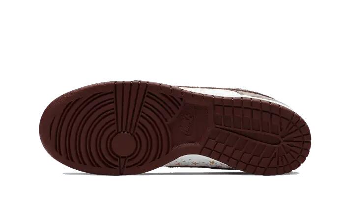 Nike SB Dunk Low Supreme Stars Barkroot Brown (2021) 3/3