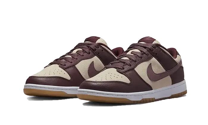 Dunk Low Plum Eclipse 2/3