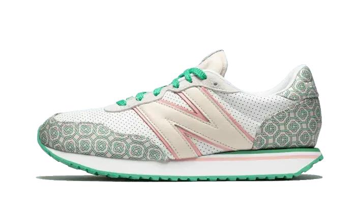 NEW BALANCE picture