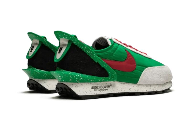 Nike Daybreak Undercover Lucky Green Red (W) 3/4