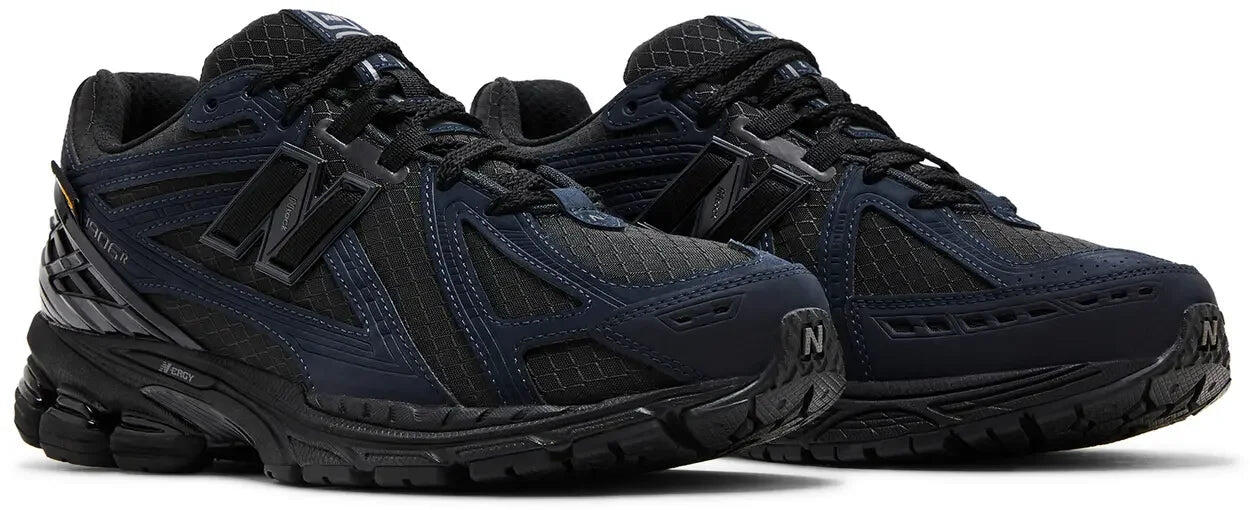 New Balance 1906R Cordura Outerspace 5/5