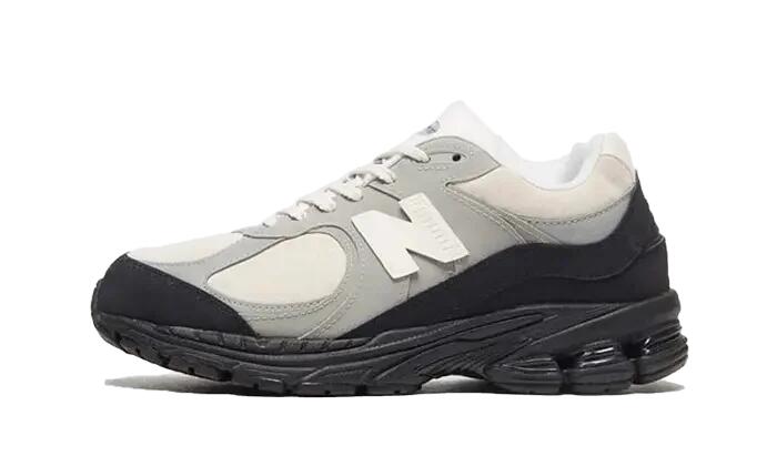 NEW BALANCE picture