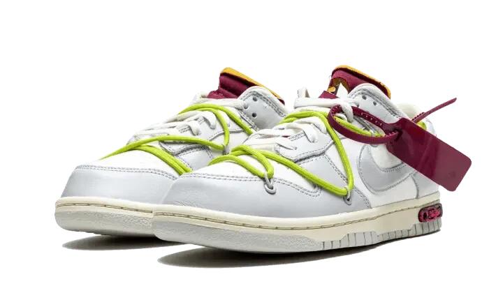 Nike Dunk Low Off-White Lot 8 2/4