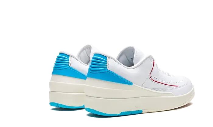 Jordan 2 Retro Low UNC to Chicago Donna 3/4