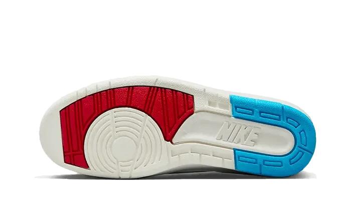 Jordan 2 Retro Low UNC to Chicago Donna 4/4