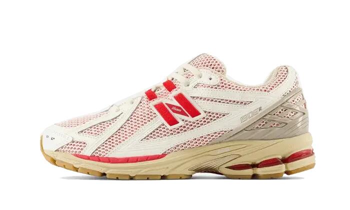 NEW BALANCE picture