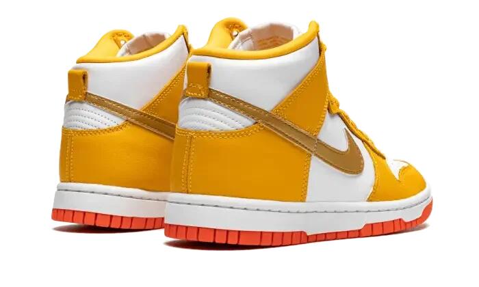 Dunk High University Gold (W) 3/4