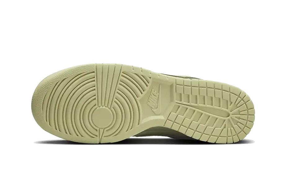 Nike Dunk Low Retro Premium Oil Green Olive Aura 3/4