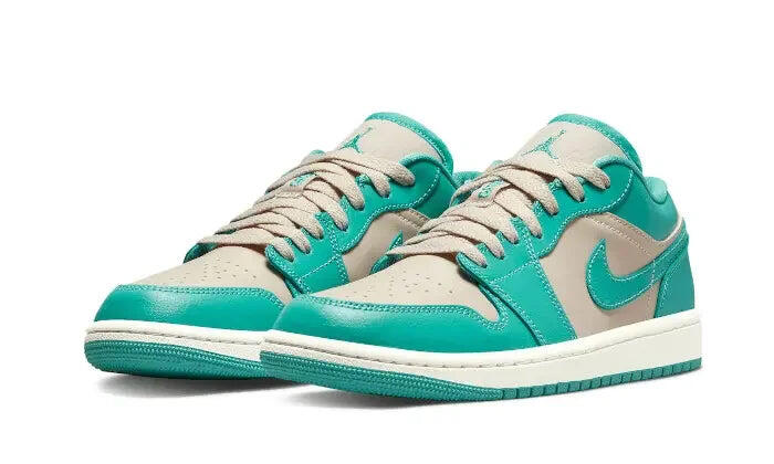 Air Jordan 1 Low Tropical Teal (W) 2/3