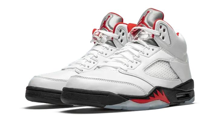 Jordan 5 Retro Fire Red Silver Tongue (2020) 2/4