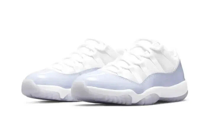 Jordan 11 Retro Low Pure Violet (Women's) 2/4