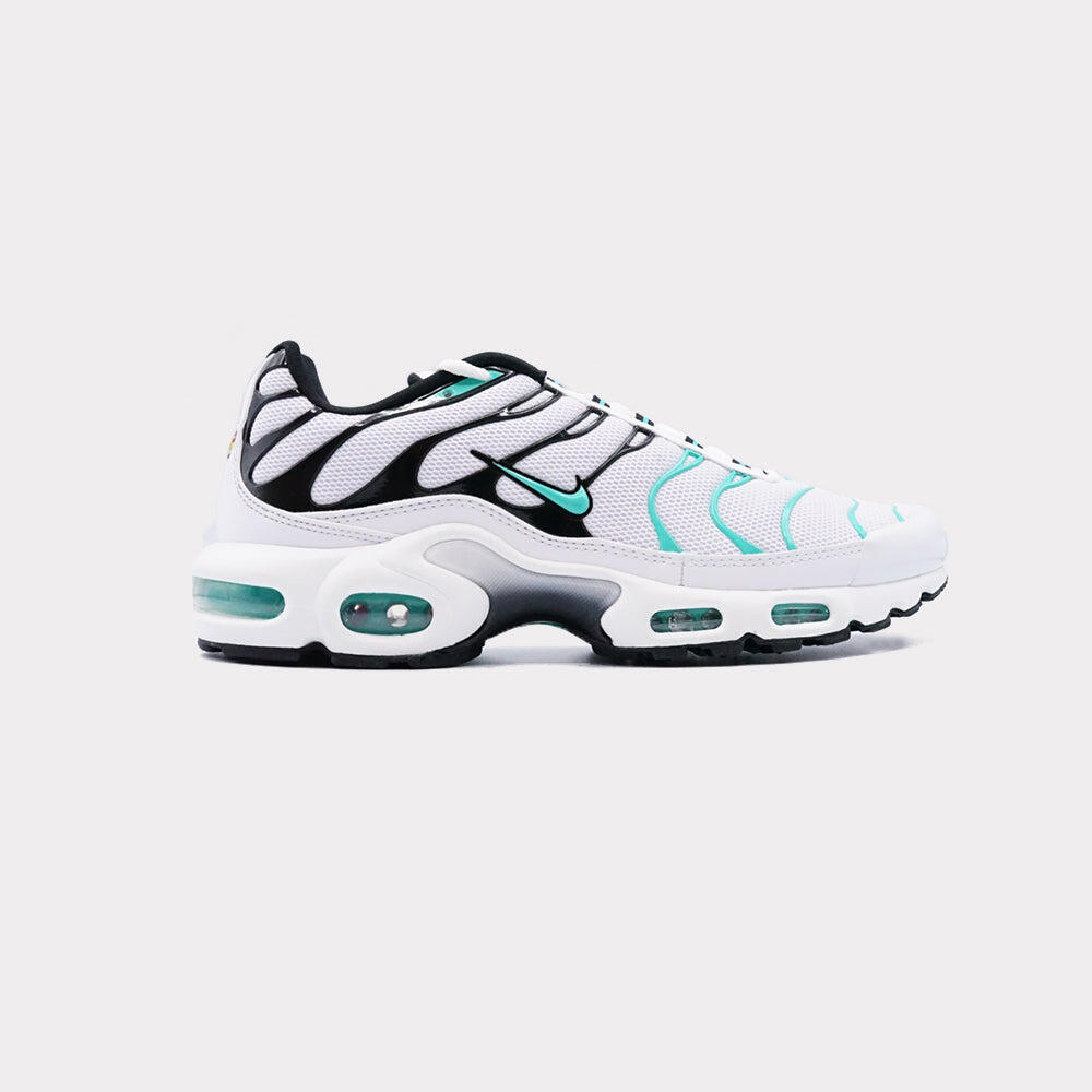 Air Max Plus atmos White Hyper Jade 1/6