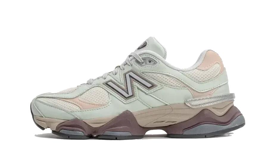 NEW BALANCE picture
