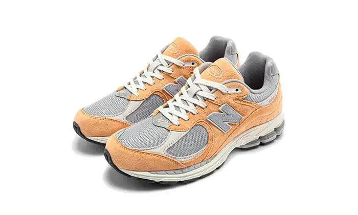 New Balance 2002R Sweet Caramel 2/3