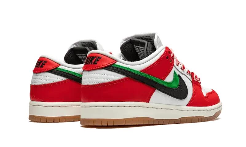 Nike SB Dunk Low Frame Skate Habibi 3/4