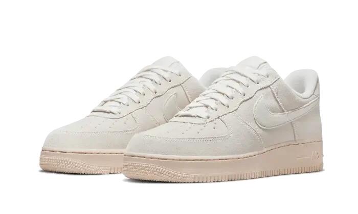 Air Force 1 Low Winter Premium Summit White - Taille : 47.5 EU 2/3