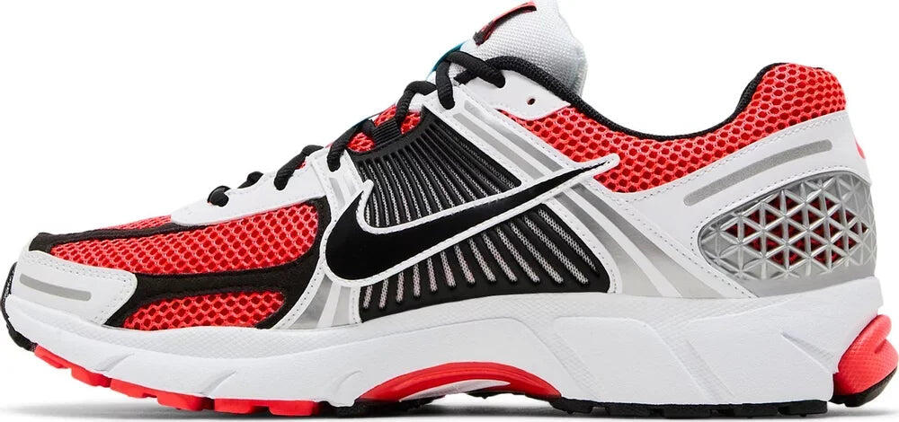 Nike Air Zoom Vomero 5 SE Bright Crimson 3/6