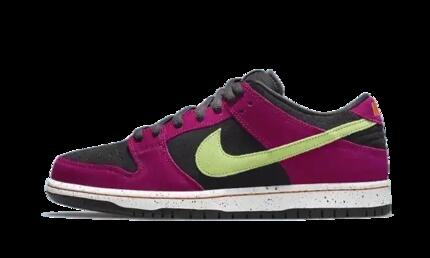 SB Dunk Low Red Plum