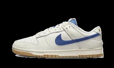 Schoenen - dunk low se - lage sneaker, bicolor - sail/dark marina blue