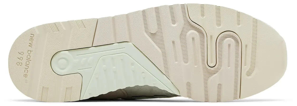 New Balance 997.5 MiUSA Kith Easter White Marshmallow Angora 3/5