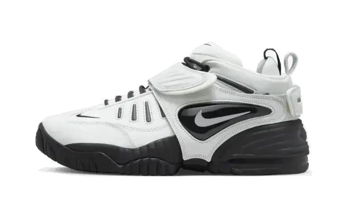 NIKE picture
