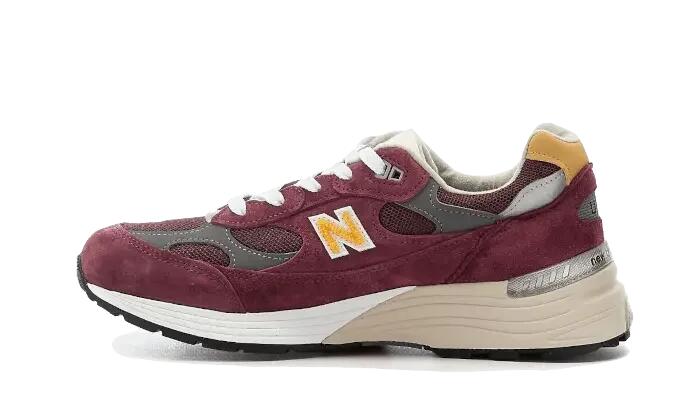 NEW BALANCE picture