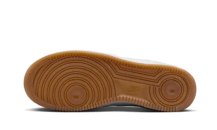 Nike Air Force 1 Low Bronze Jewel 3/3