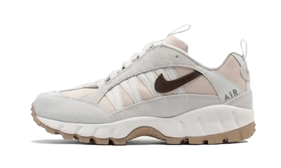 NIKE picture
