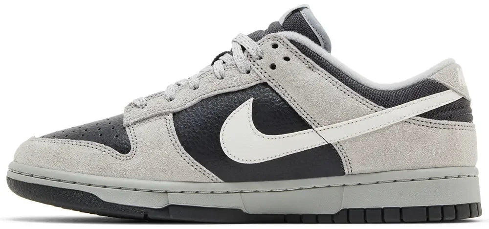 Nike Dunk Low Light Smoke Grey Anthracite 2/5