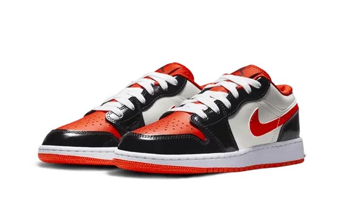 Jordan 1 Low Halloween (2023) (GS) 2/3