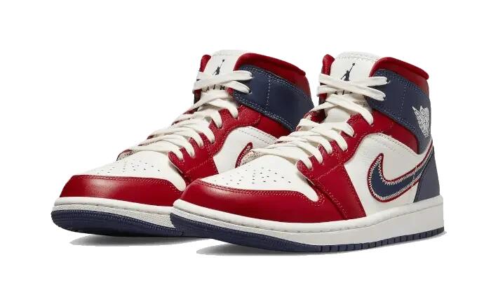 Jordan 1 Mid USA 2022 (Women's) 2/3