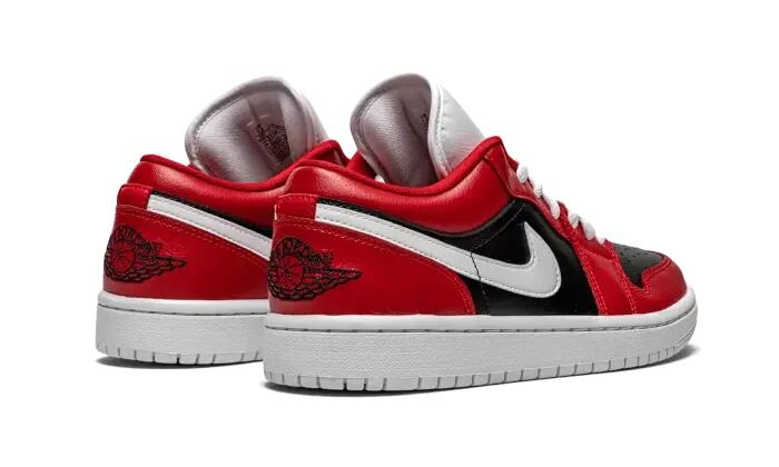 Air Jordan 1 Low Chicago Flip 3/4