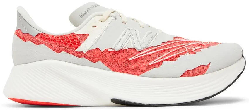 NEW BALANCE picture